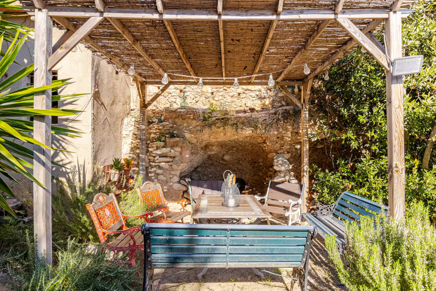 Une maison de village en Espagne non loin des plages à Ardenya