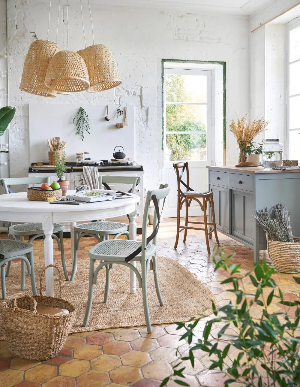 Beaumont – Îlot central cuisine 2 portes 2 tiroirs vert de gris