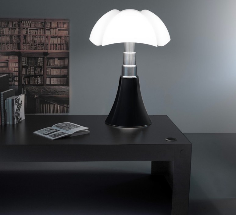 La lampe Pipistrello: l’icône absolue du design italien !