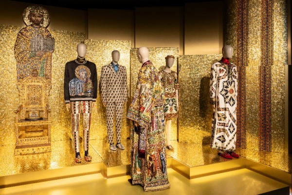 Exposition : Du Cœur à la Main : Dolce&Gabbana
