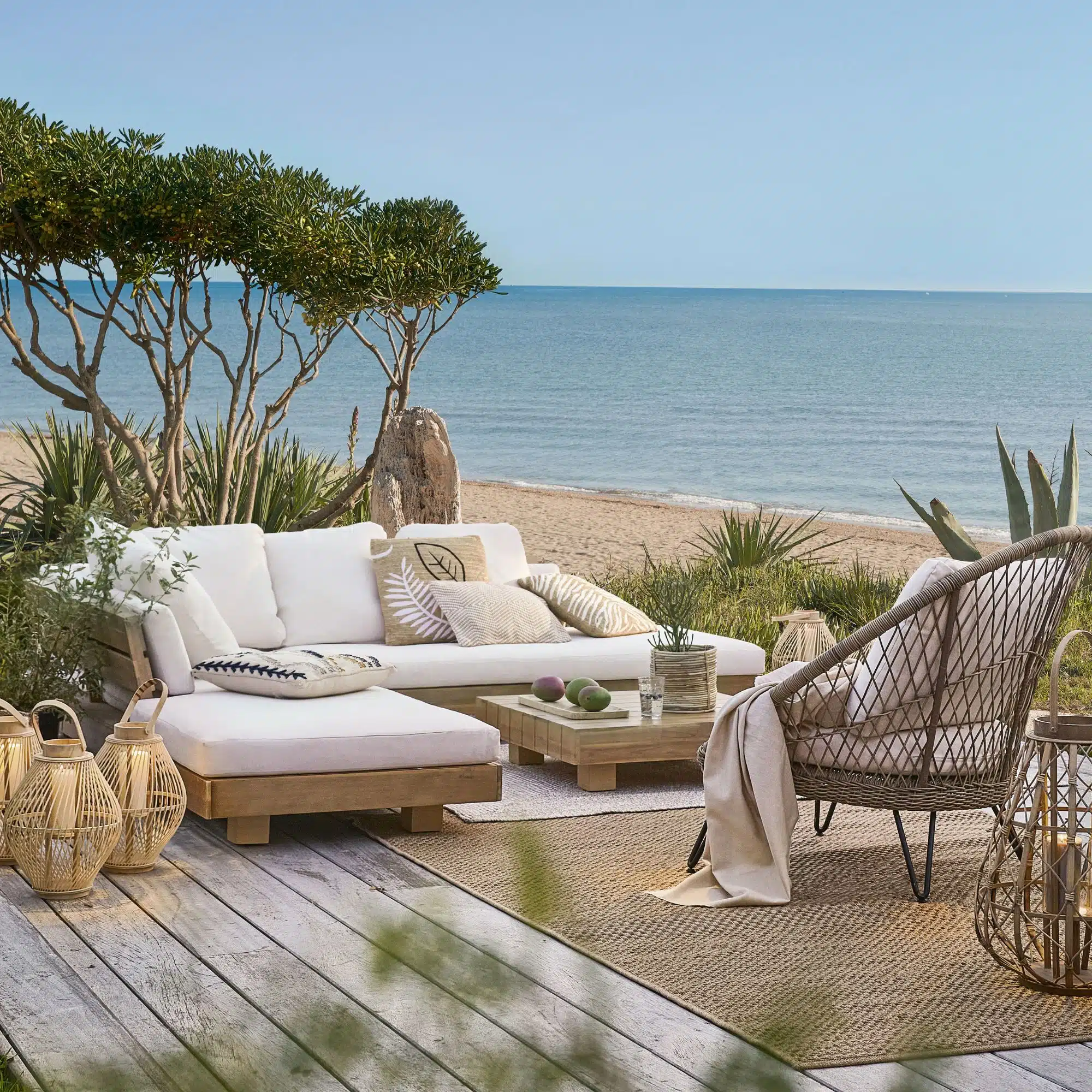 Salon de jardin en bois : conseils et coups de coeur