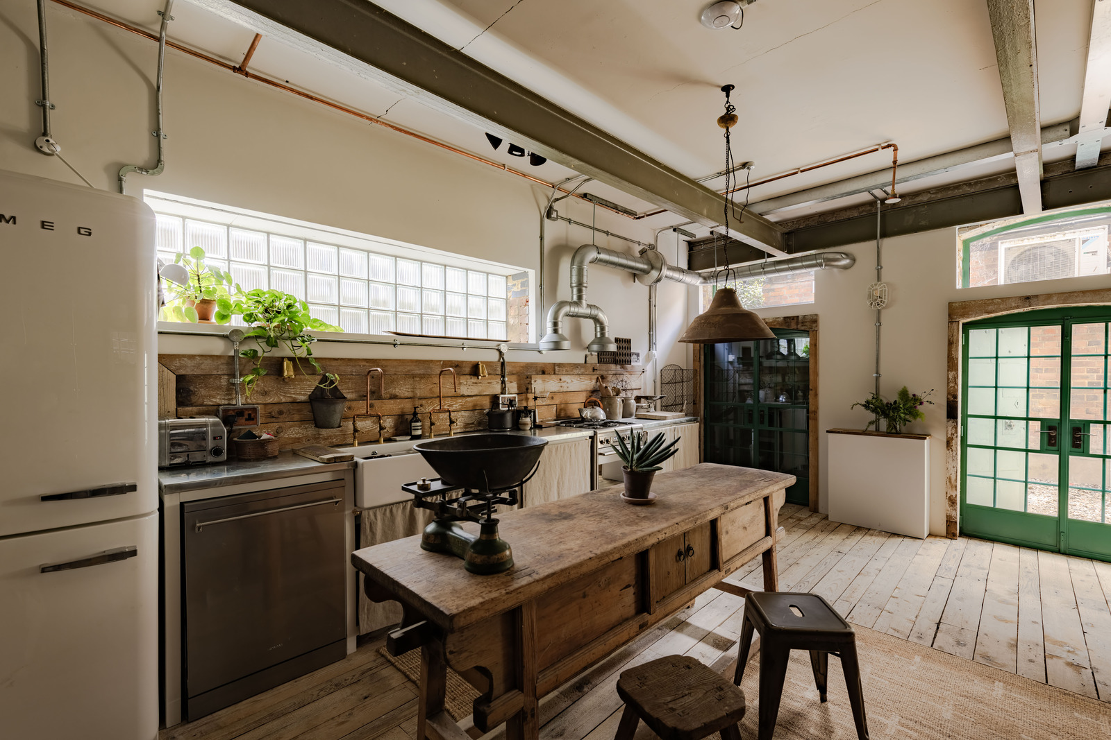 Rénovation d&rsquo;une station électrique en loft à Oxford