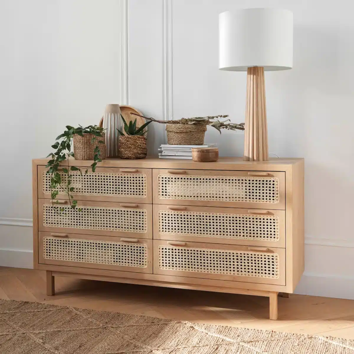 Transformez Votre Intérieur avec des Commodes en Cannage