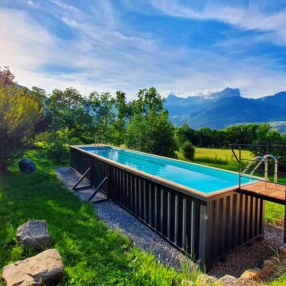 Piscines Mobiles : Le Futur en Container Recyclé