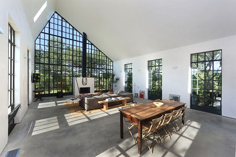 WE Guest House: Modern Design in Bridgehampton