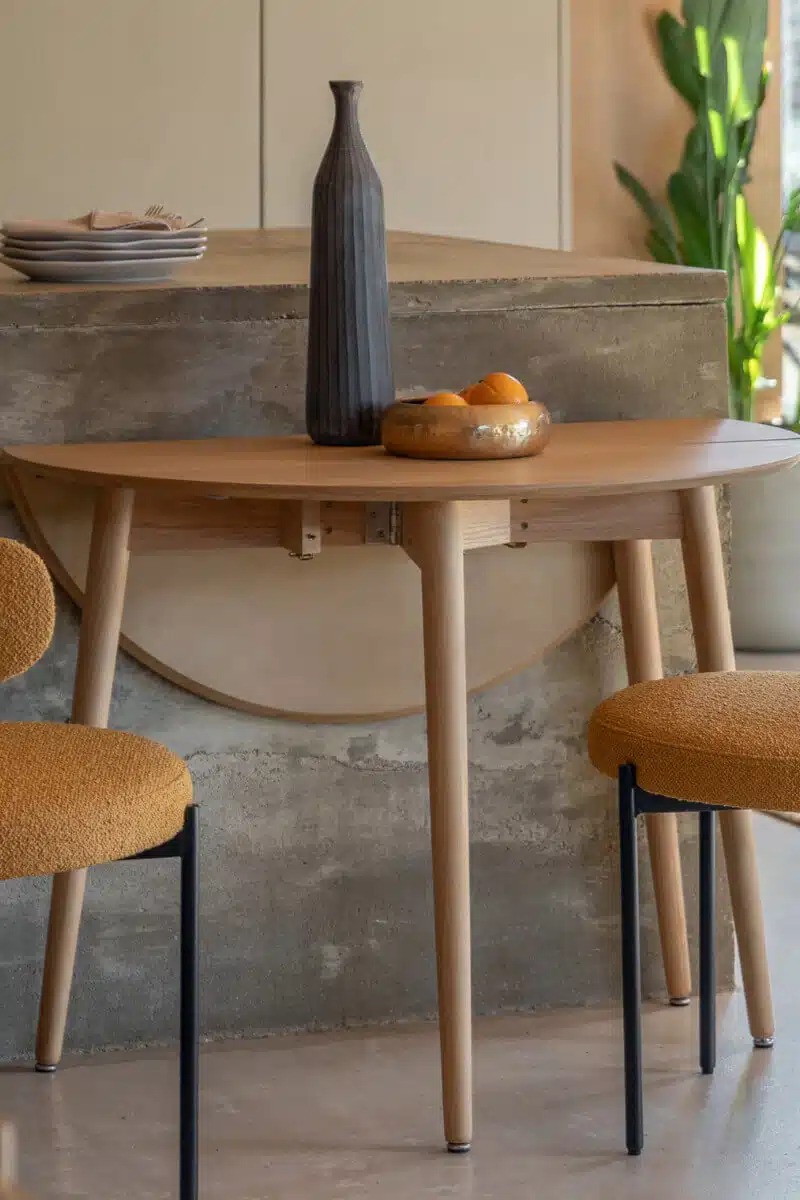 Choisir la Table Parfaite pour Petite Cuisine