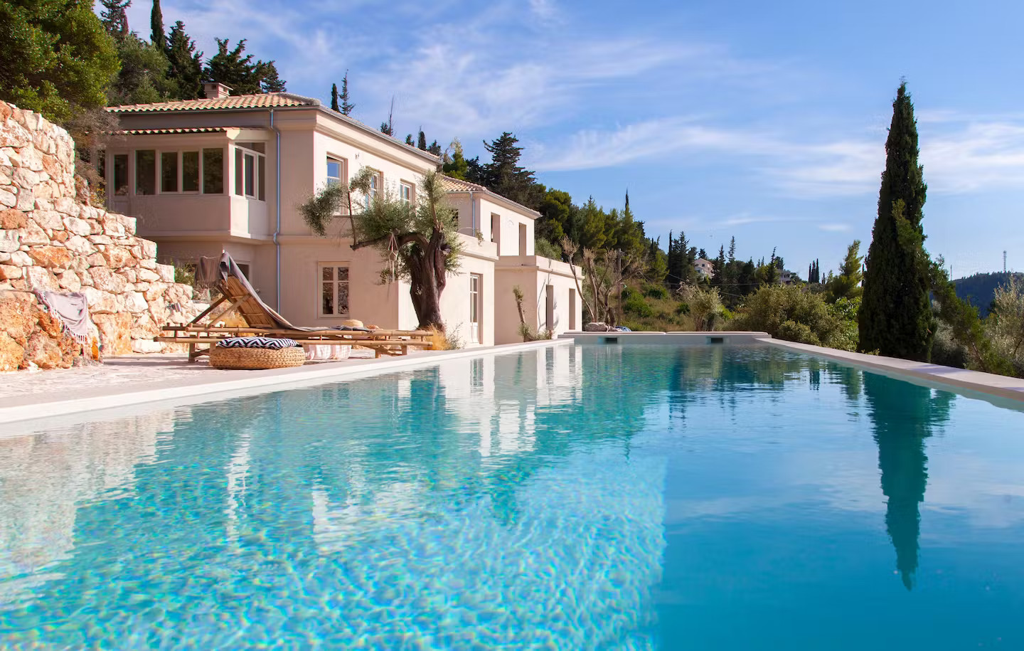 Superbe maison contemporaine avec piscine  sur l&rsquo;île de Lefkada en Grèce