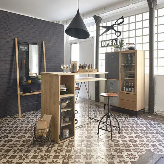 Une table de bar pour des moments hautement conviviaux !