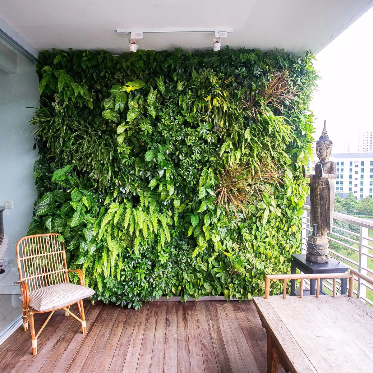 Comment placer un jardin vertical sur le balcon
