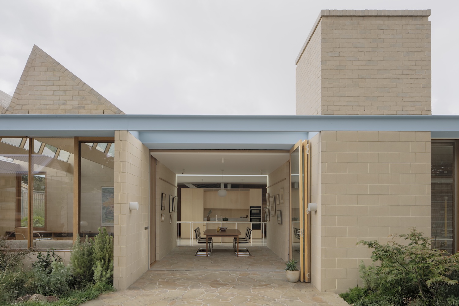 Maison sur cour
par le Bureau MI—JI